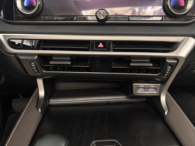 Photo 20 de l’annonce de LEXUS RX d’occasion à vendre à LATTES