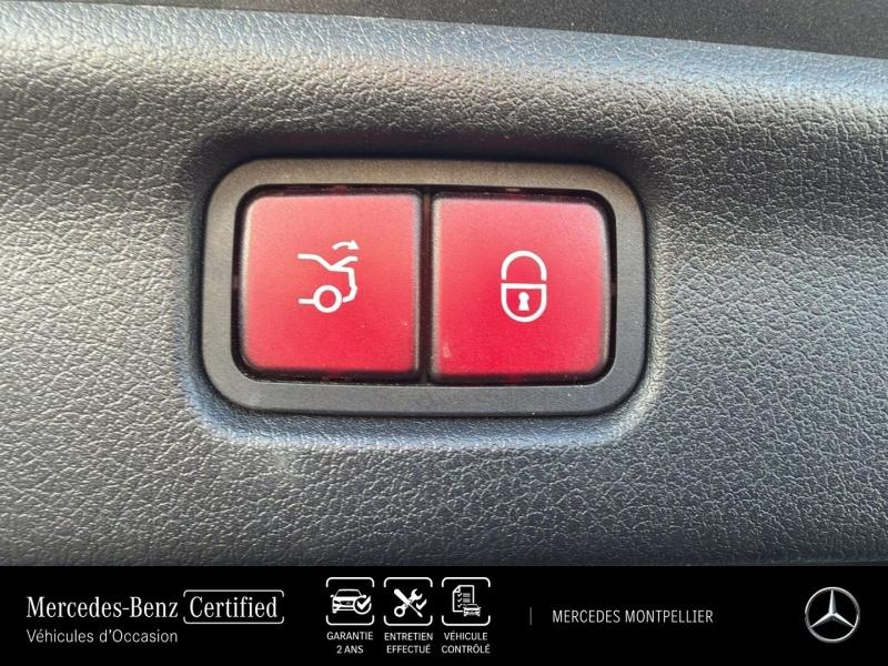 Photo 16 de l’annonce de MERCEDES-BENZ Classe C d’occasion à vendre à MONTPELLIER