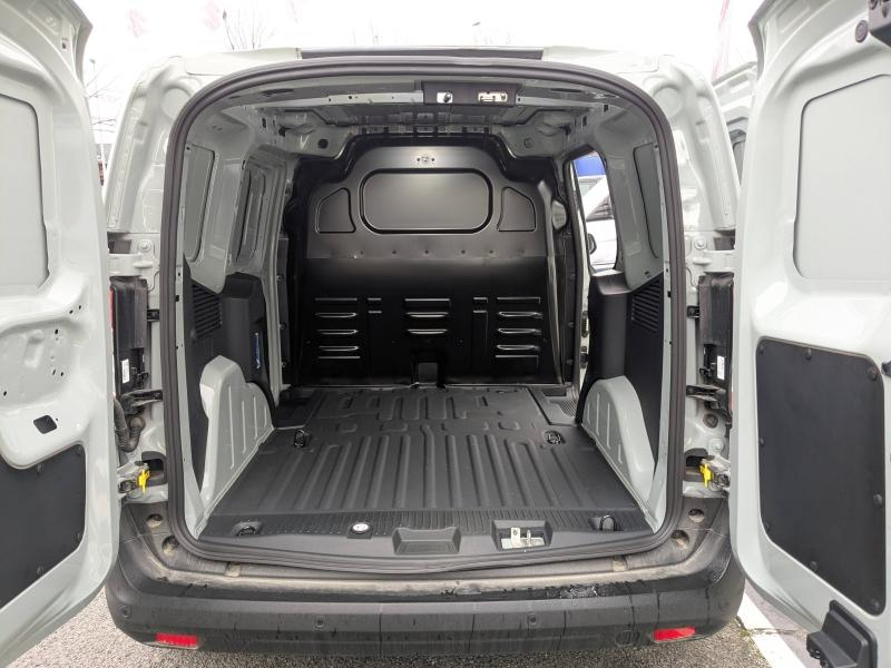 Photo 11 de l’annonce de FORD Transit Courier VUL d’occasion à vendre à DRAGUIGNAN