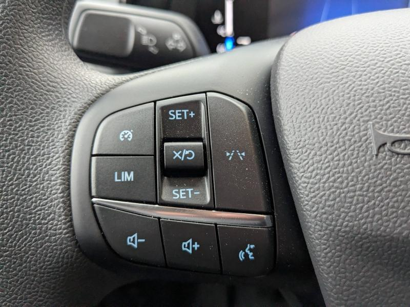 Photo 18 de l’annonce de FORD Transit Courier VUL d’occasion à vendre à DRAGUIGNAN