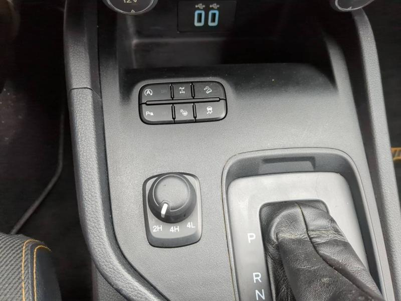 Photo 20 de l’annonce de FORD Ranger VUL d’occasion à vendre à ARLES