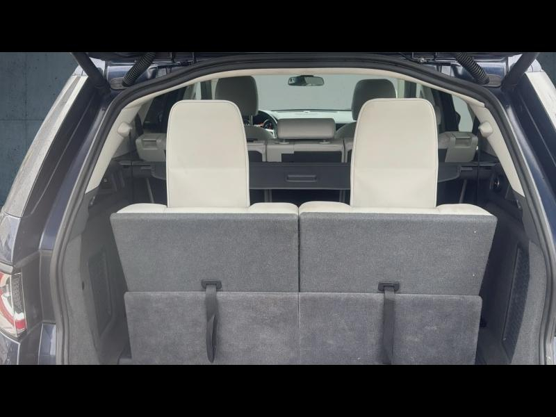 Photo 9 de l’annonce de LAND-ROVER Discovery Sport d’occasion à vendre à Marseille