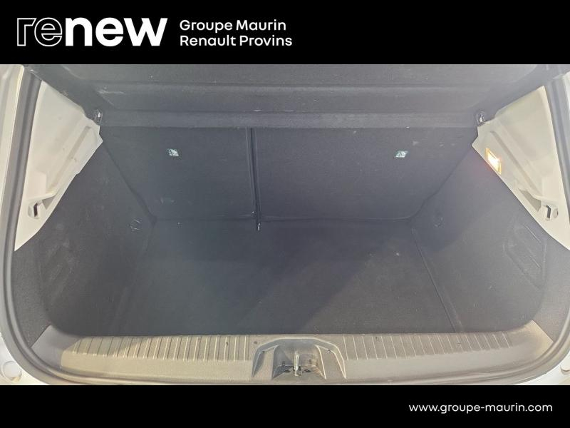 Photo 12 de l’annonce de RENAULT Clio d’occasion à vendre à PROVINS