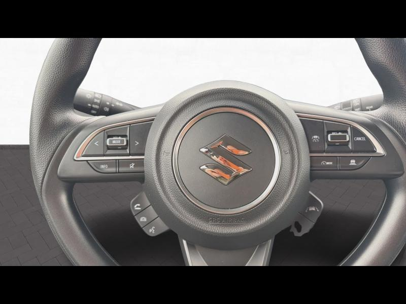 Photo 14 de l’annonce de SUZUKI Swift d’occasion à vendre à GAP