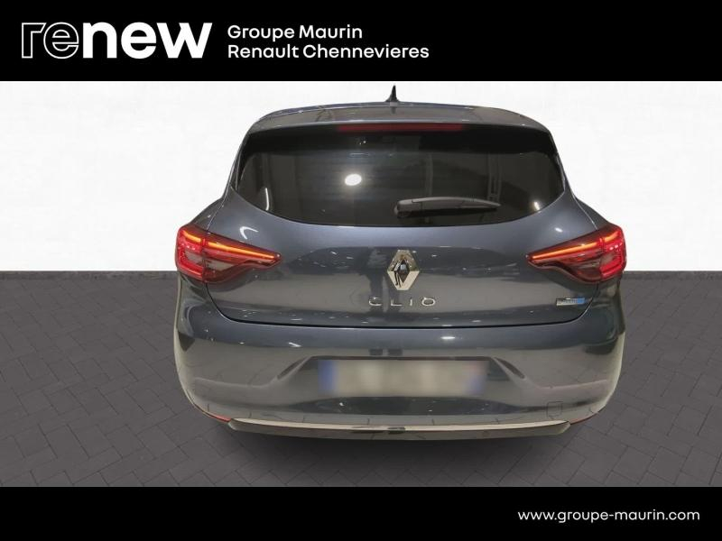 Photo 6 de l’annonce de RENAULT Clio d’occasion à vendre à CHENNEVIÈRES-SUR-MARNE
