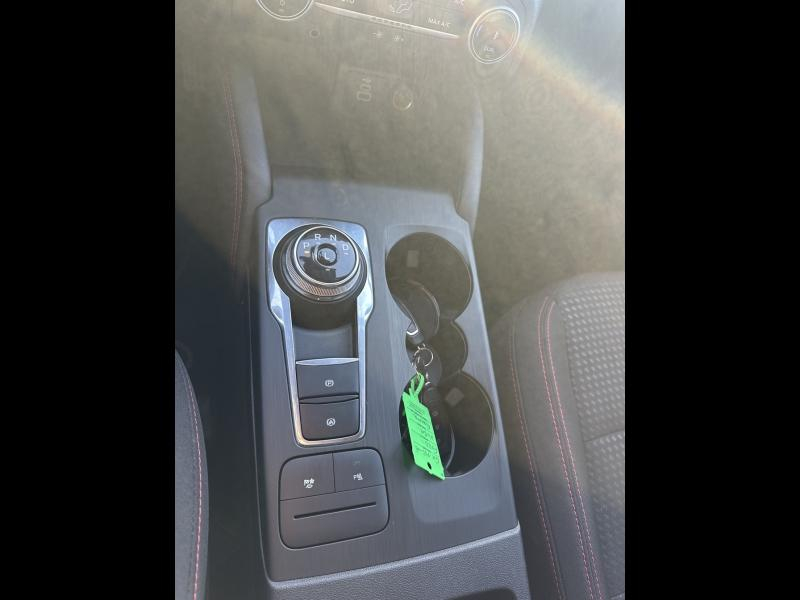 Photo 17 de l’annonce de FORD Kuga d’occasion à vendre à MARSEILLE