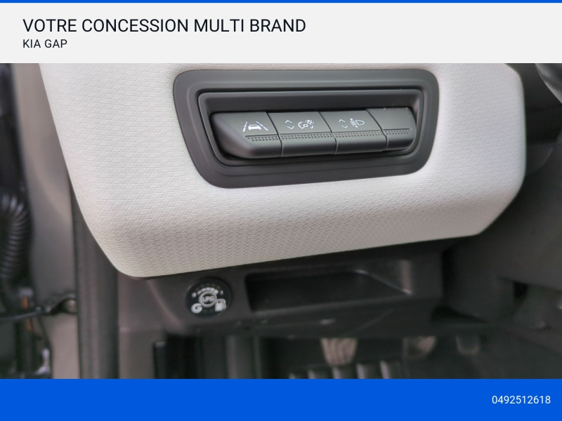 Photo 10 de l’annonce de RENAULT Clio d’occasion à vendre à MARSEILLE