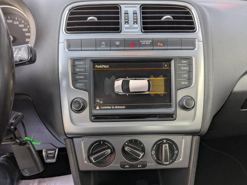 Photo 13 de l’annonce de VOLKSWAGEN Polo d’occasion à vendre à LA VALETTE