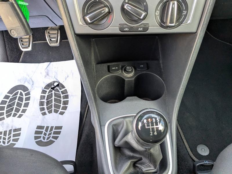 Photo 14 de l’annonce de VOLKSWAGEN Polo d’occasion à vendre à LA VALETTE