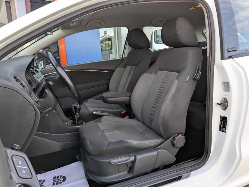 Photo 15 de l’annonce de VOLKSWAGEN Polo d’occasion à vendre à LA VALETTE