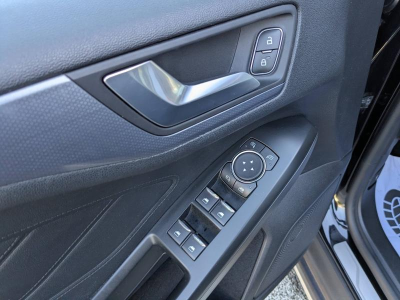 Photo 8 de l’annonce de FORD Focus Active d’occasion à vendre à LA VALETTE