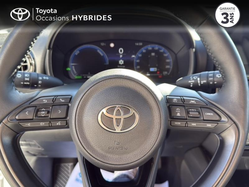 Photo 13 de l’annonce de TOYOTA Yaris d’occasion à vendre à NÎMES