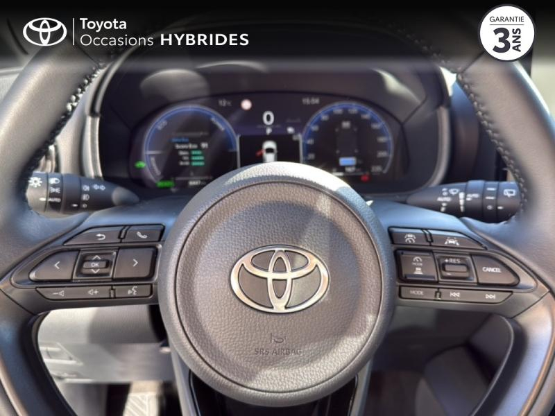 Photo 13 de l’annonce de TOYOTA Yaris d’occasion à vendre à NÎMES