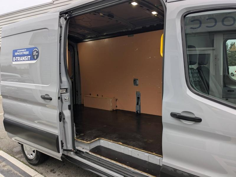 Photo 8 de l’annonce de FORD Transit 2T Fg VUL d’occasion à vendre à DRAGUIGNAN