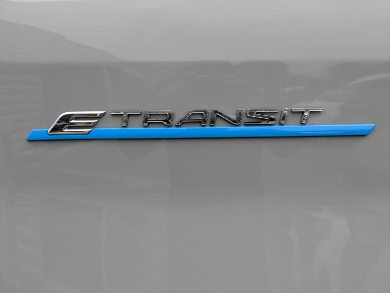 Photo 10 de l’annonce de FORD Transit 2T Fg VUL d’occasion à vendre à DRAGUIGNAN