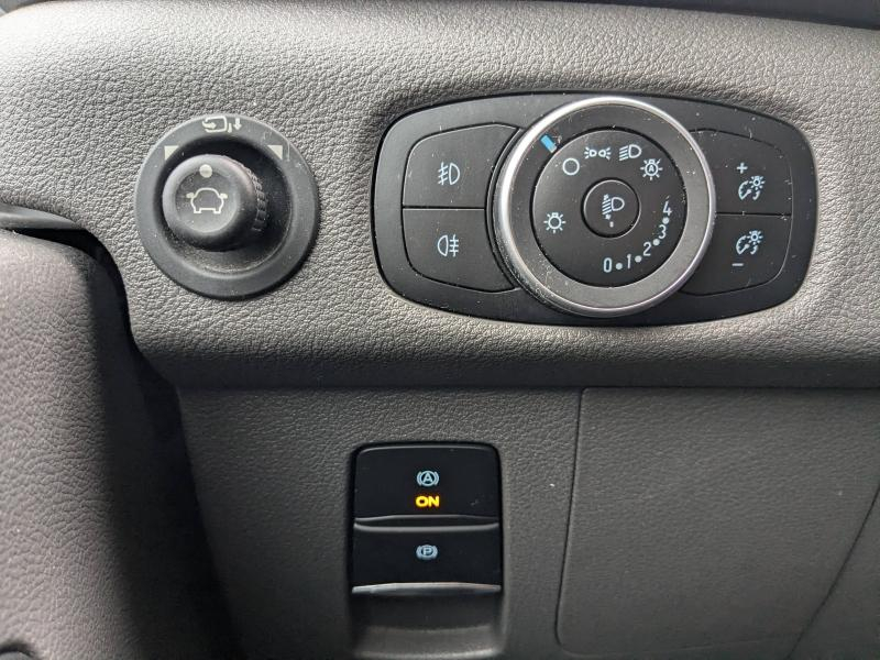 Photo 12 de l’annonce de FORD Transit 2T Fg VUL d’occasion à vendre à DRAGUIGNAN