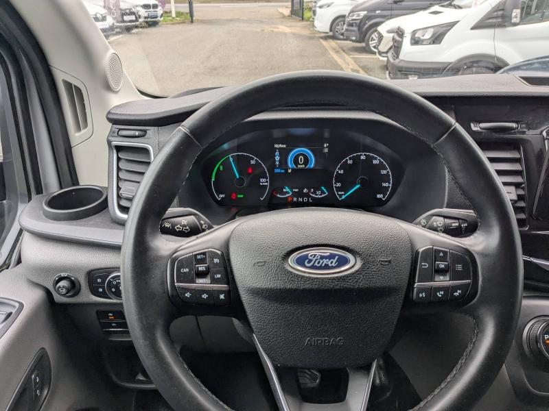 Photo 16 de l’annonce de FORD Transit 2T Fg VUL d’occasion à vendre à DRAGUIGNAN