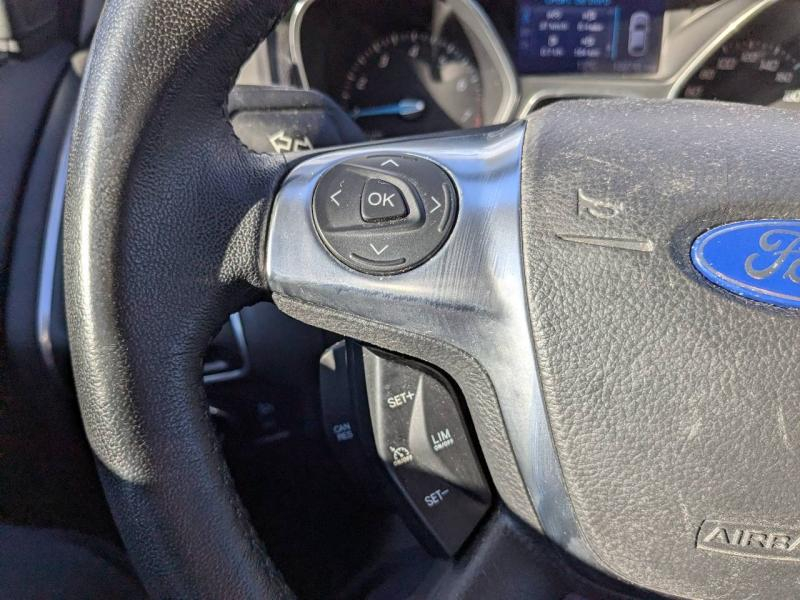 Photo 15 de l’annonce de FORD Focus d’occasion à vendre à AUBAGNE