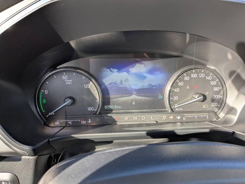 Photo 10 de l’annonce de FORD Kuga d’occasion à vendre à AUBAGNE