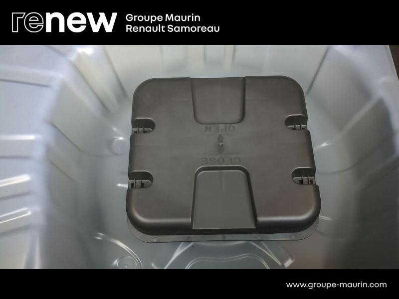 Photo 10 de l’annonce de RENAULT Clio d’occasion à vendre à SAMOREAU