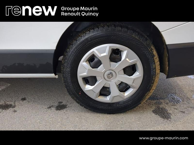 Photo 9 de l’annonce de RENAULT Trafic Combi d’occasion à vendre à QUINCY-SOUS-SÉNART