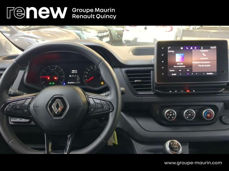 Photo 12 de l’annonce de RENAULT Trafic Combi d’occasion à vendre à QUINCY-SOUS-SÉNART