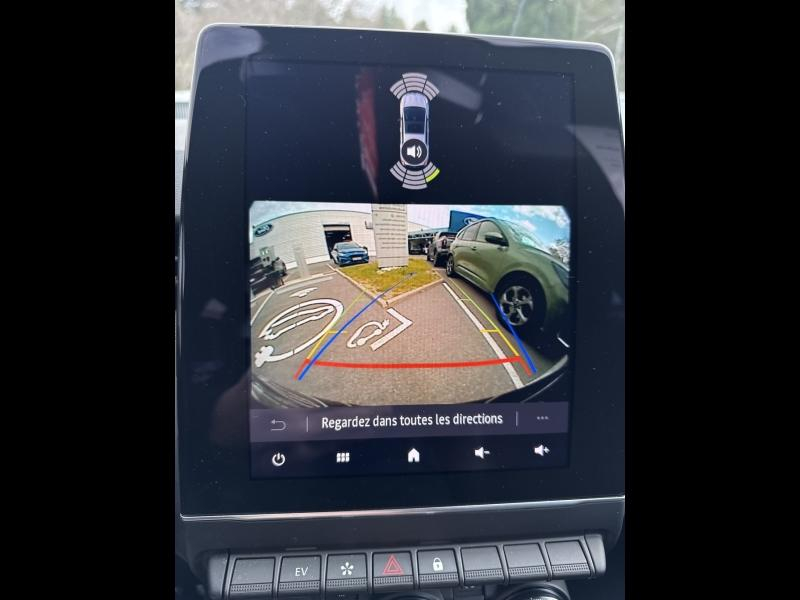 Photo 17 de l’annonce de RENAULT Clio d’occasion à vendre à TOULON