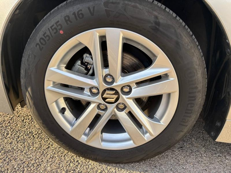 Photo 7 de l’annonce de SUZUKI Swace d’occasion à vendre à LA GARDE