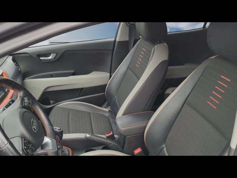Photo 9 de l’annonce de KIA Stonic d’occasion à vendre à GAP