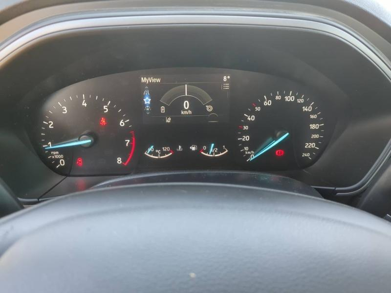 Photo 16 de l’annonce de FORD Focus d’occasion à vendre à ARLES