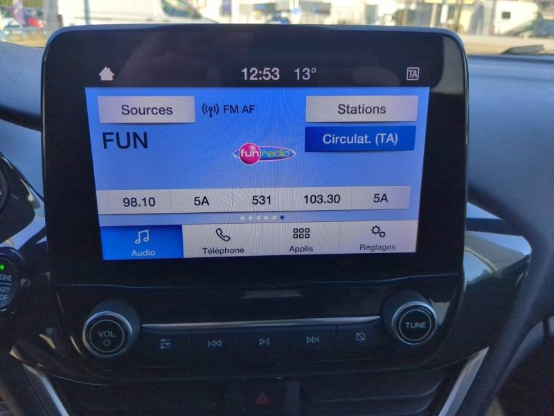 Photo 20 de l’annonce de FORD Fiesta d’occasion à vendre à ARLES