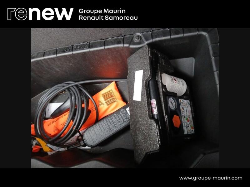 Photo 13 de l’annonce de RENAULT Scenic d’occasion à vendre à SAMOREAU