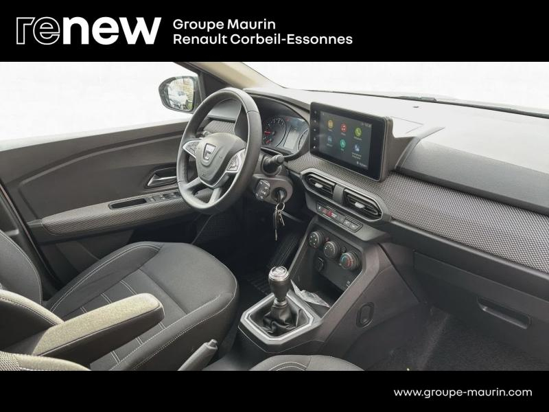 Photo 17 de l’annonce de DACIA Jogger d’occasion à vendre à CORBEIL-ESSONNES