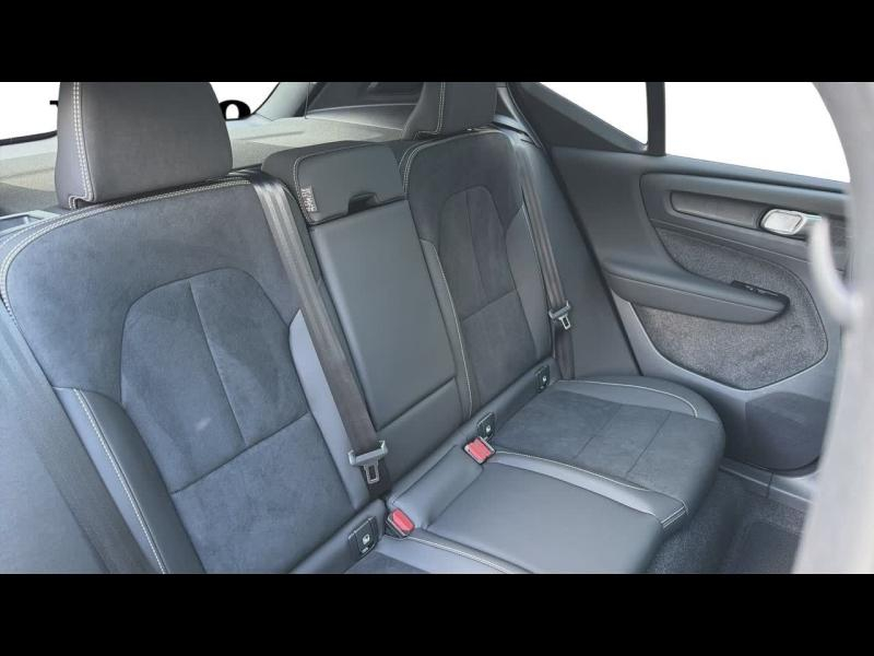 Photo 6 de l’annonce de VOLVO XC40 d’occasion à vendre à AIX-EN-PROVENCE