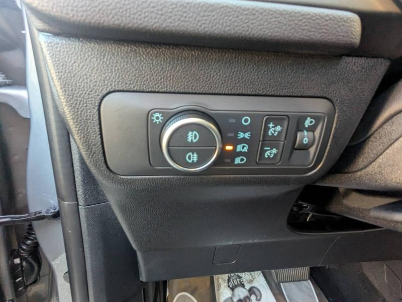 Photo 13 de l’annonce de FORD Kuga d’occasion à vendre à FRÉJUS