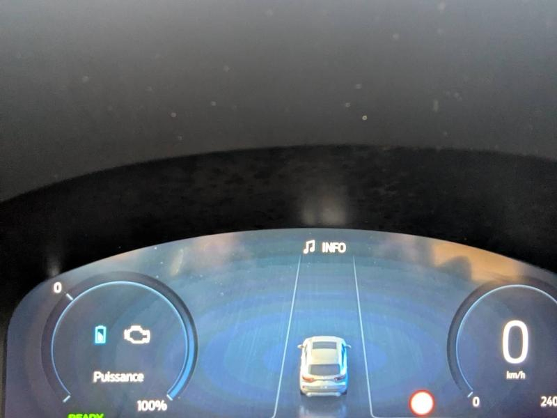 Photo 14 de l’annonce de FORD Kuga d’occasion à vendre à FRÉJUS