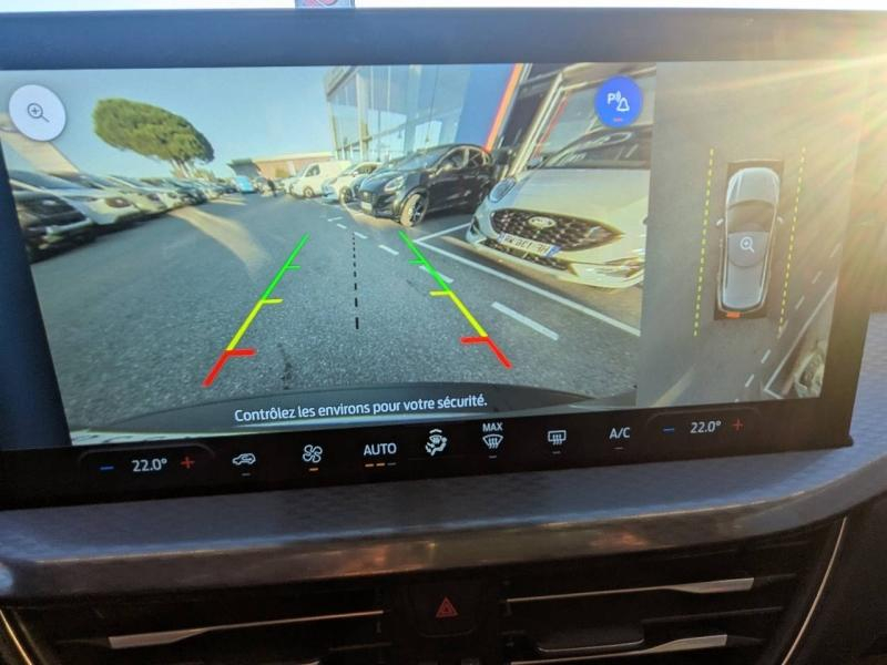 Photo 19 de l’annonce de FORD Kuga d’occasion à vendre à FRÉJUS