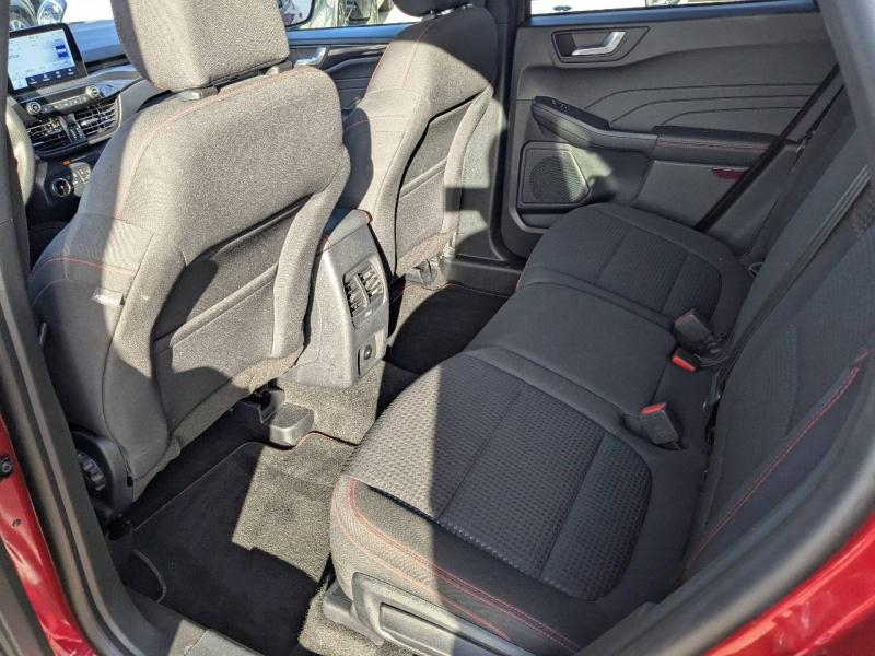 Photo 11 de l’annonce de FORD Kuga d’occasion à vendre à MARSEILLE