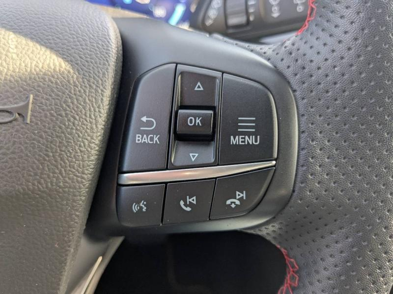 Photo 18 de l’annonce de FORD Kuga d’occasion à vendre à MARSEILLE