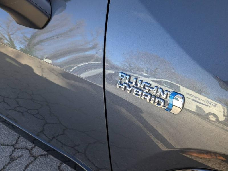 Photo 5 de l’annonce de TOYOTA RAV4 d’occasion à vendre à AIX-EN-PROVENCE