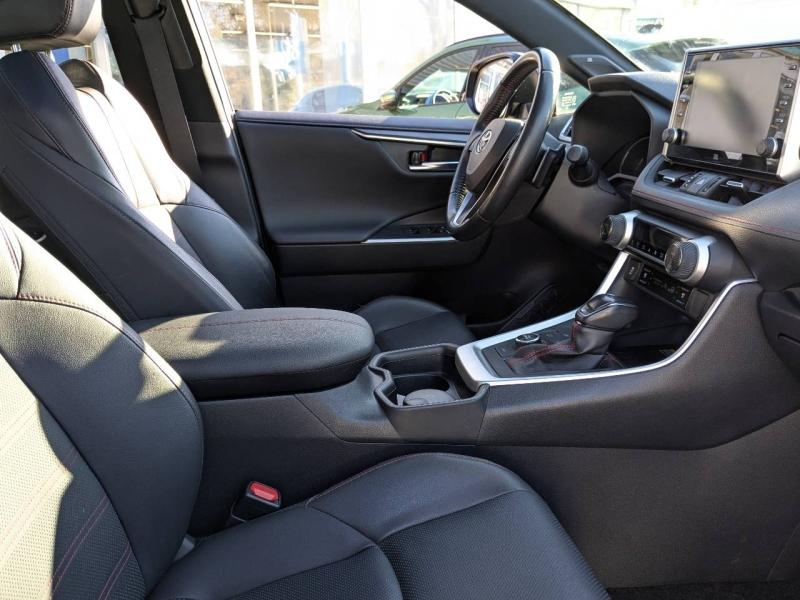 Photo 7 de l’annonce de TOYOTA RAV4 d’occasion à vendre à AIX-EN-PROVENCE