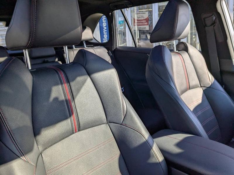 Photo 10 de l’annonce de TOYOTA RAV4 d’occasion à vendre à AIX-EN-PROVENCE