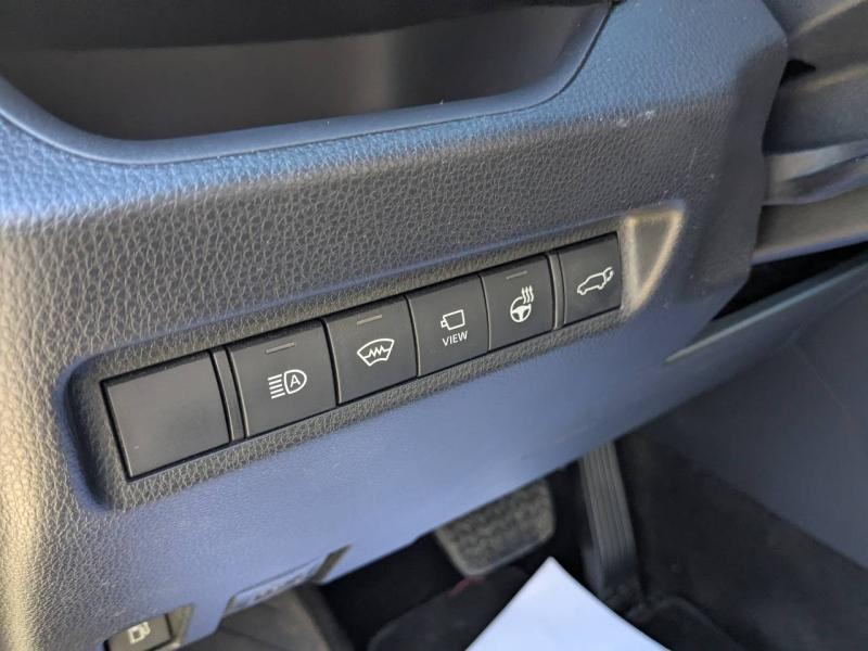 Photo 18 de l’annonce de TOYOTA RAV4 d’occasion à vendre à AIX-EN-PROVENCE