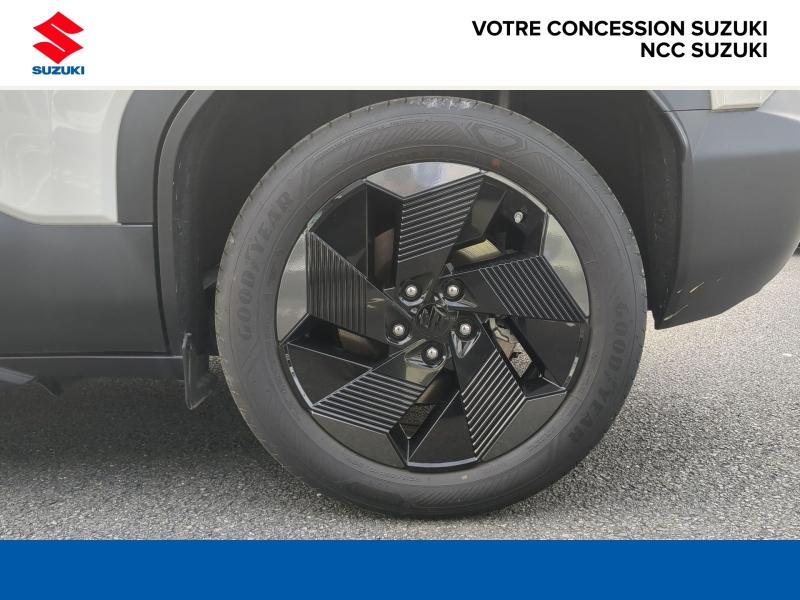 Photo 10 de l’annonce de SUZUKI Vitara d’occasion à vendre à BELLERIVE-SUR-ALLIER