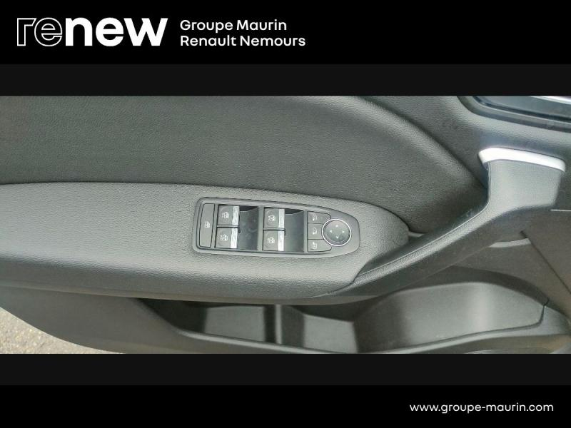 Photo 18 de l’annonce de RENAULT Captur d’occasion à vendre à SAINT PIERRE LES NEMOURS