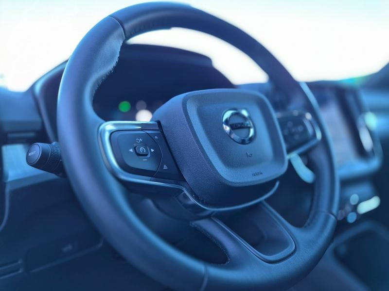 Photo 14 de l’annonce de VOLVO XC40 d’occasion à vendre à AVIGNON