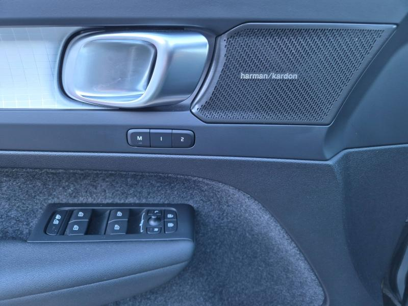 Photo 18 de l’annonce de VOLVO XC40 d’occasion à vendre à AVIGNON