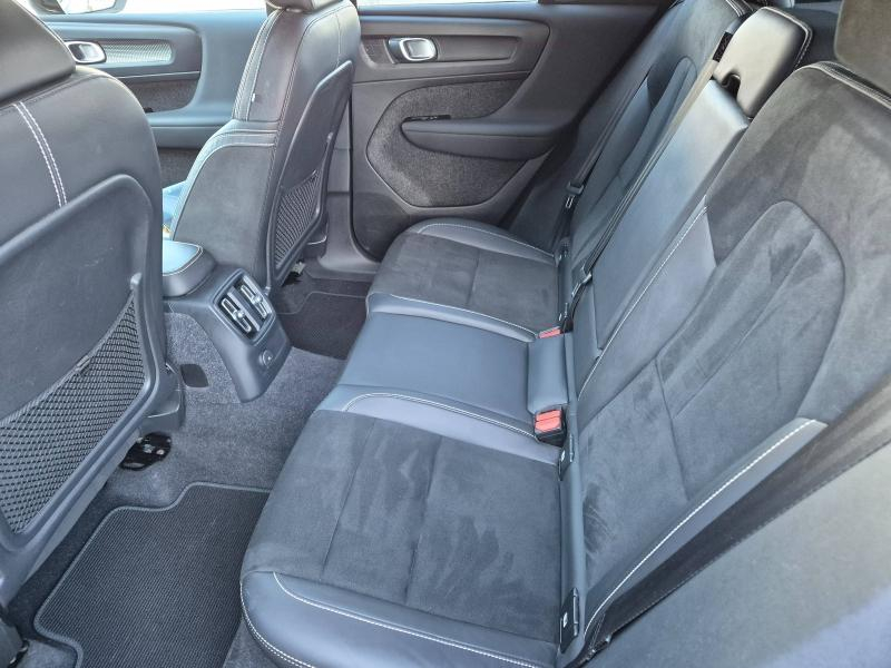 Photo 7 de l’annonce de VOLVO XC40 d’occasion à vendre à AVIGNON