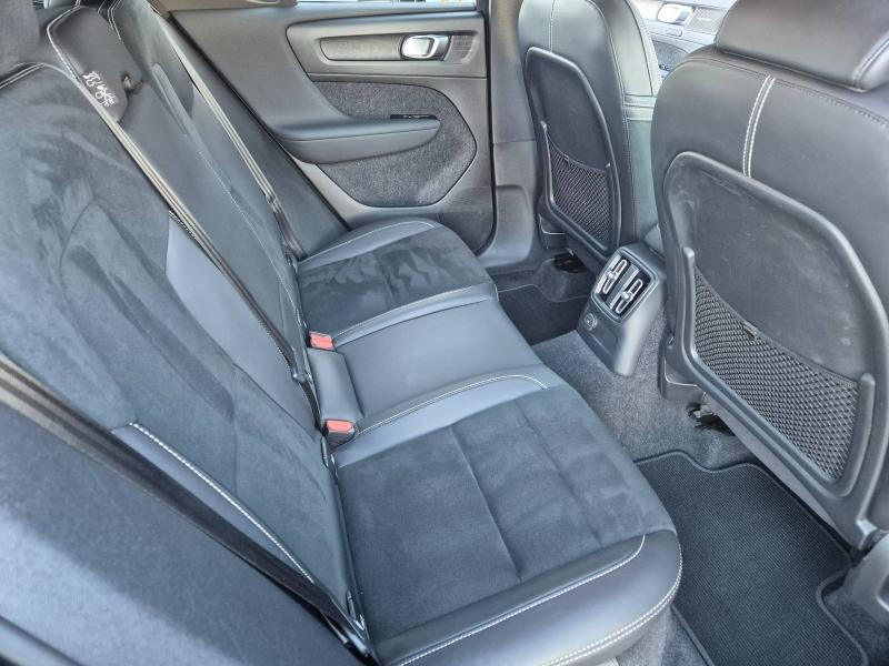 Photo 18 de l’annonce de VOLVO XC40 d’occasion à vendre à AVIGNON