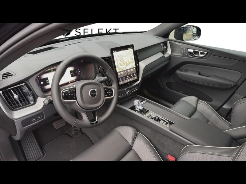 Photo 19 de l’annonce de VOLVO XC60 d’occasion à vendre à AIX-EN-PROVENCE